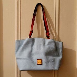 Dooney & Bourke shoulder bag